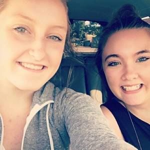 Meet your Posher, Raegan